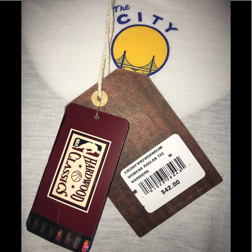 Warriors Basketball Tee NWT!  Great Christmas Gift - Picture 7 of 8